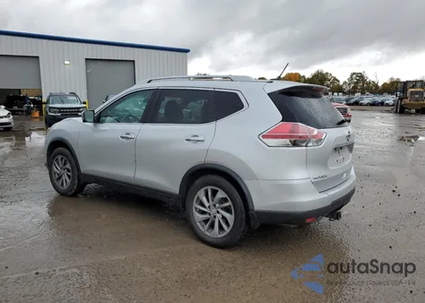 2015 Nissan Rogue S z USA, uszkodzony, nr VIN 5N1AT2MV8FC790065
